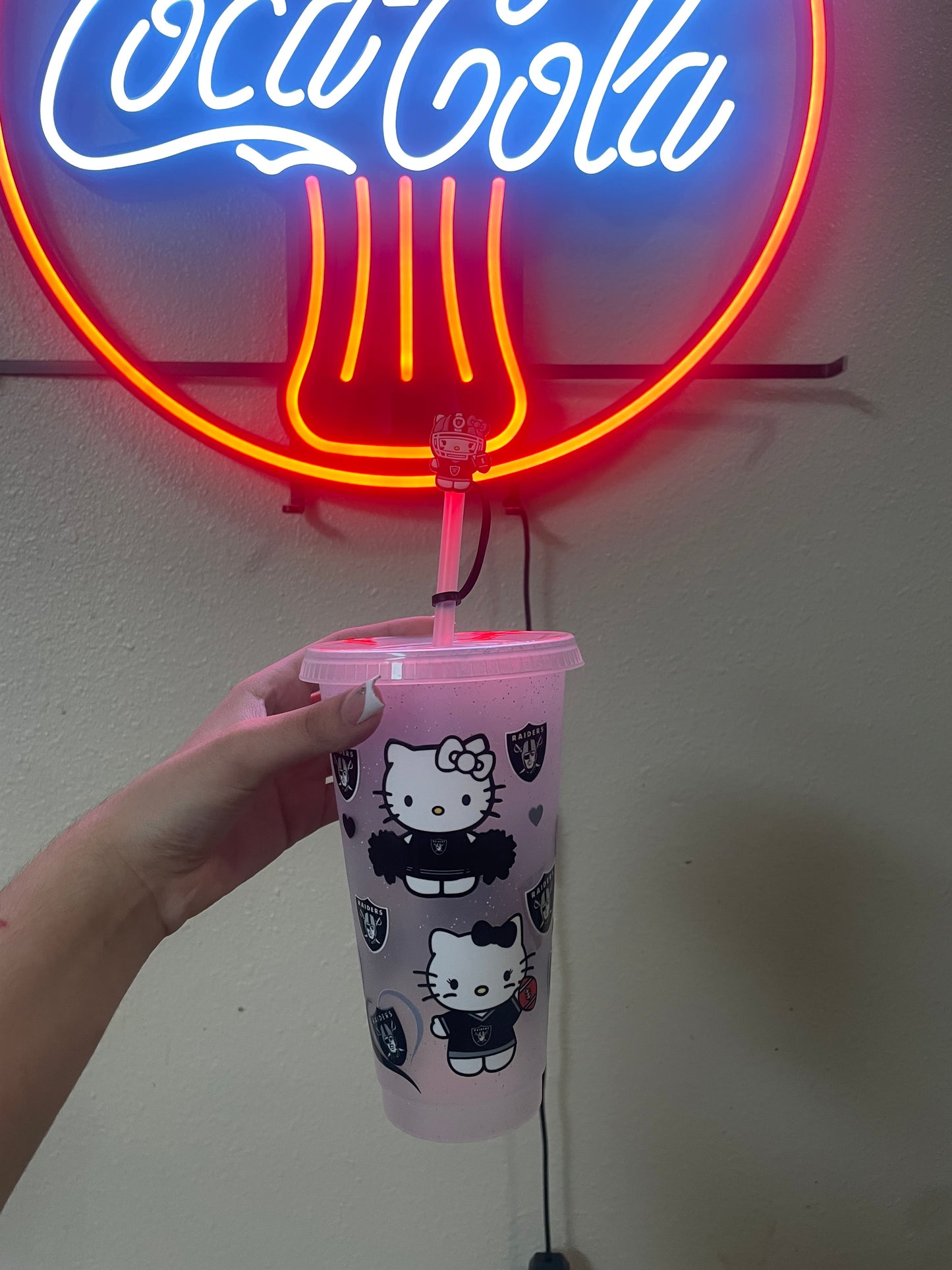 24 oz HK raider cup
